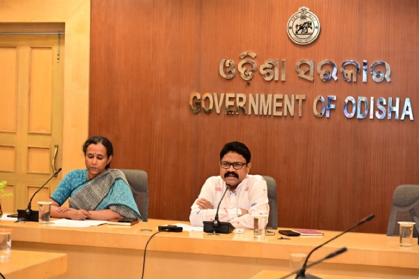 ସ୍ୱାସ୍ଥ୍ୟ ମନ୍ତ୍ରୀ ଙ୍କ ଦ୍ୱାରା ଉଚ୍ଚସ୍ତରୀୟ ସମୀକ୍ଷା ବୈଠକ ସ୍ୱାସ୍ଥ୍ୟ ମନ୍ତ୍ରୀ ଙ୍କ ଦ୍ୱାରା ଉଚ୍ଚସ୍ତରୀୟ ସମୀକ୍ଷା ବୈଠକ