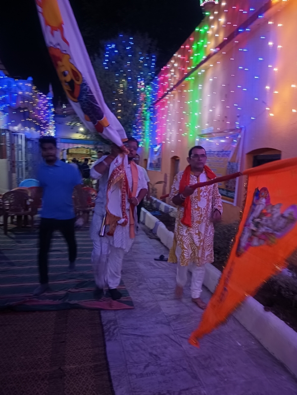 ପଦଯାତ୍ରା ରେ ଟିଟିଲାଗଡ଼ ରୁ ଭଟଲୀ ଖାଟୁଶ୍ୟାମ ଦର୍ଶନ ପାଇଁ