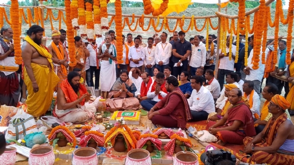 ଗୋପ ରେ ଶ୍ରୀ ଶ୍ରୀ ମା ଲକ୍ଷ୍ମୀ ମନ୍ଦିର ଓ ଶ୍ରୀ ବଳରାମ ଦାସ ଗାଦି ଶିଳାନ୍ୟାସ ଗୋପ ରେ ଶ୍ରୀ ଶ୍ରୀ ମା ଲକ୍ଷ୍ମୀ ମନ୍ଦିର ଓ ଶ୍ରୀ ବଳରାମ ଦାସ ଗାଦି ଶିଳାନ୍ୟାସ