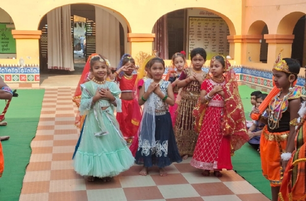 ସରସ୍ଵତୀ ଶିଶୁ ବିଦ୍ୟା ଜ୍ଞାନ ମନ୍ଦିର କଦମ୍ ପଡା ବଲାଙ୍ଗିର ଶିଶୁବାଟିକା ବିଭାଗରେ ଶ୍ରୀରାମ ନବମୀ ପାଳିତ ।