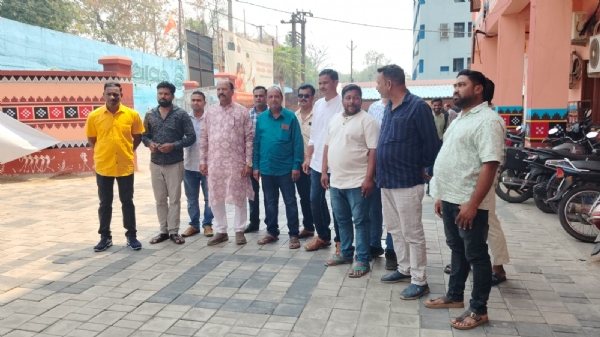 ପଡ଼ିଆବହାଲ ଆରୋଗ୍ୟ ମନ୍ଦିରରେ ଡାକ୍ତର ପଦବୀ ପୂରଣ ଓ ଡି.ପି ପଏଣ୍ଟ ପୁନଃ କାର୍ଯ୍ୟକ୍ଷମ କରିବାକୁ ଜିଲ୍ଲାପାଳଙ୍କୁ ଦାବିପତ୍ର ପଡ଼ିଆବହାଲ ଆରୋଗ୍ୟ ମନ୍ଦିରରେ ଡାକ୍ତର ପଦବୀ ପୂରଣ ଓ ଡି.ପି ପଏଣ୍ଟ ପୁନଃ କାର୍ଯ୍ୟକ୍ଷମ କରିବାକୁ ଜିଲ୍ଲାପାଳଙ୍କୁ ଦାବିପତ୍ର