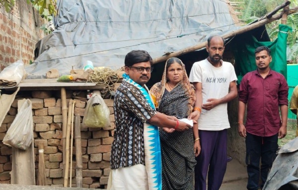 ଜୀବନ ଓ ରୋଗ ରୋଗ ସହ ଲଢ଼ୁଥିବା ପରିବାର କୁ ଆର୍ଥିକ ସହାୟତା ପ୍ରଦାନ କଲେ ଶ୍ରୀ ଜଗନ୍ନାଥ ଟ୍ରଷ୍ଟ ଜୀବନ ଓ ରୋଗ ରୋଗ ସହ ଲଢ଼ୁଥିବା ପରିବାର କୁ ଆର୍ଥିକ ସହାୟତା ପ୍ରଦାନ କଲେ ଶ୍ରୀ ଜଗନ୍ନାଥ ଟ୍ରଷ୍ଟ