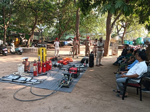 ଅଗ୍ନି ନିରାପତ୍ତା ସଚେତନତା ଓ ତାଲିମ କାର୍ଯ୍ୟକ୍ରମ ସୋନପୁର ପୌର ପରିଷଦ କାର୍ଯ୍ୟାଳୟ ଠାରେ ଅନୁଷ୍ଠିତ।