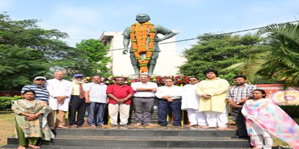 ଶହୀଦ ଲକ୍ଷ୍ମଣ ନାଏକଙ୍କ ଶ୍ରାଦ୍ଧ ଦିବସରେ ଗରିମାମୟ ମାଲ୍ୟାର୍ପଣ