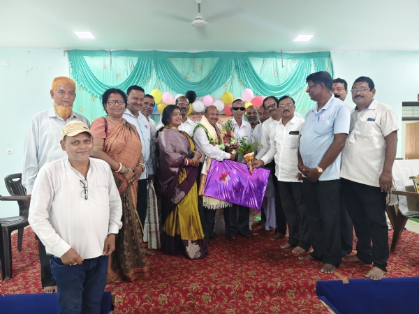 ----------ପ୍ରଧାନ ଶିକ୍ଷକଙ୍କ ଅବସରକାଳୀନ  ସମ୍ବର୍ଦ୍ଧନା ସଭା