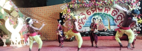 TIHIDI MELANA SANSKRUTIKA CHAU NRUTYA