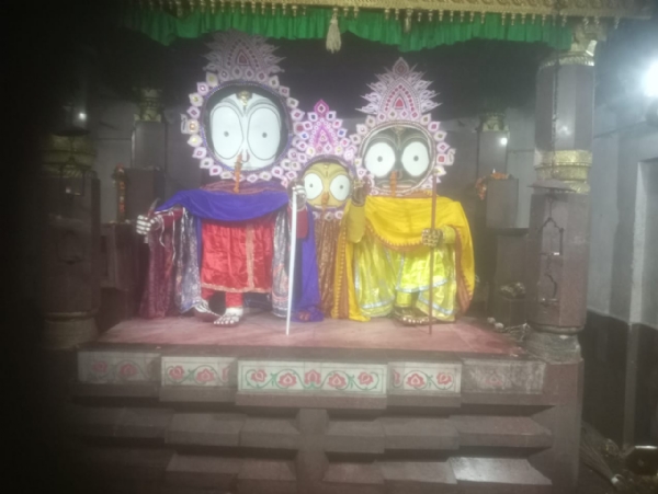 ------------କୃଷ୍ଣ ବଳରାମ ବେଶ ରେ ଦର୍ଶନ ଦେଲେ ମହାପ୍ରଭୁ ବଳଦେବଜୀଉ ତୁଳସୀକ୍ଷେତ୍ର ରେ।