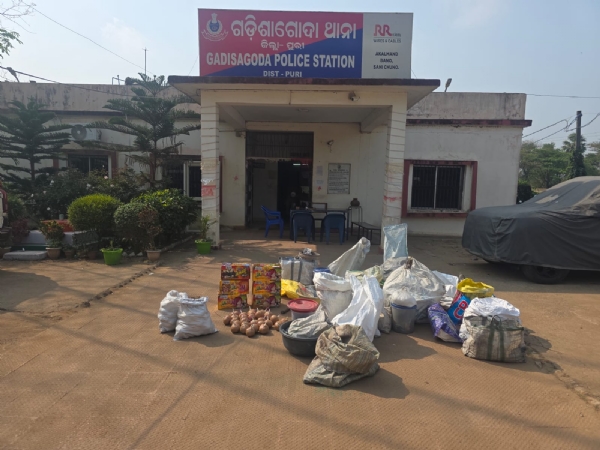 ଗାଡିଶାଗଦା ରେ ୮୫ କେଜି ଗନ ପାଉଡର ଜବତ : ଅଭିଯୁକ୍ତ ଫେରାର