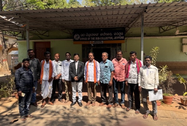 ବୋରିଗୁମ୍ମା ଟ୍ରାଫିକ ଛକ ନିକଟରେ ଶହିଦ ଲକ୍ଷ୍ମଣ ନାୟକ ପ୍ରତିମୁତ୍ତି ସ୍ଥାପନା ନେଇ ଦାବି