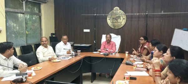 Maraguda loka mahoschav