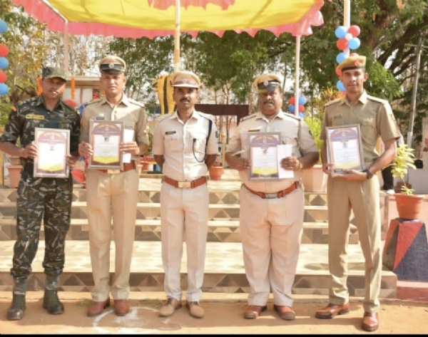 ୯୧ ତମ ପୋଲିସ ପ୍ରତିଷ୍ଠା ଦିବସ ପାଳିତ* ବଲାଙ୍ଗିର ରେ  ପାଞ୍ଚ  ପୁରସ୍କୃତ