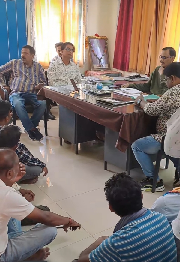 ସରକାରଙ୍କ ପ୍ରତିଶ୍ରୁତି ପାଣିର ଗାର: ଯୋଗାଣ ବିଭାଗ କାର୍ଯ୍ୟାଳୟ ଘେରିଲେ ଚାଷୀ