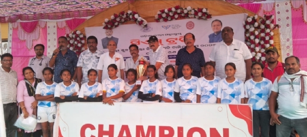 ସିଏମ୍ ଟ୍ରଫି-୨୦୨୬ କବାଡ଼ି ପ୍ରତିଯୋଗିତା ଉଦ୍ଯାପିତ ବାଳିକା ବର୍ଗରେ ପାଟଣାଗଡ଼ ଚାମ୍ପିୟନ ଓ ବାଳକ ବର୍ଗରେ ବଙ୍ଗୋମୁଣ୍ଡା ଚାମ୍ପିୟନ