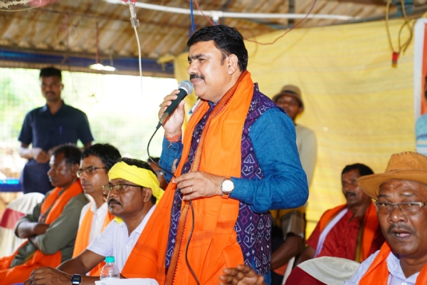 ପଶ୍ଚିମବଙ୍ଗର ଫୁଲକେନ୍ଦୁରେ  ବିଜେପି             ପ୍ରାର୍ଥୀ ପାଇଁ ପ୍ରଚାର କଲେ ମନ୍ତ୍ରୀ ନିତ୍ୟାନନ୍ଦ ଗଣ୍ଡ