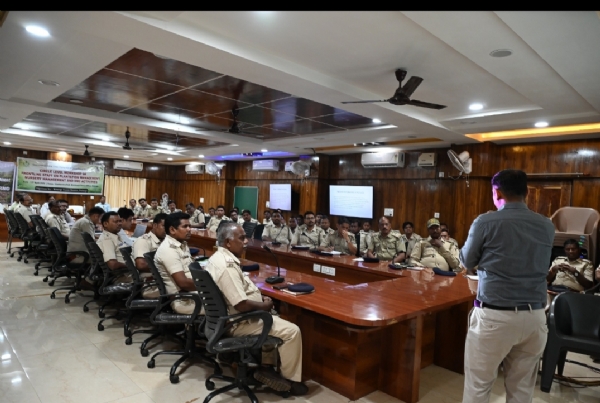 ବନ ବିଭାଗର ଆଗଧାଡ଼ିର କର୍ମଚାରୀଙ୍କ ବଗିଚା ପରିଚାଳନା, ନର୍ସରୀ ପରିଚାଳନା ଉପରେ କର୍ମଶାଳା