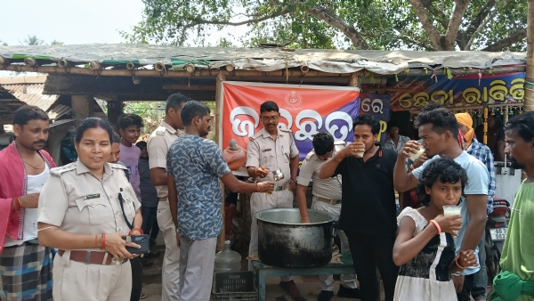 ଗ୍ରୀଷ୍ମ ପ୍ରବାହକୁ ଦୃଷ୍ଟିରେ ରଖି ବ୍ରହ୍ମବରଦା ଥାନା ପକ୍ଷରୁ ଜଳଛତ୍ର କେନ୍ଦ୍ର