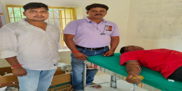 ଆଦର୍ଶ ସେବା ସଂଗଠନର ରକ୍ତଦାନ ଶିବିର