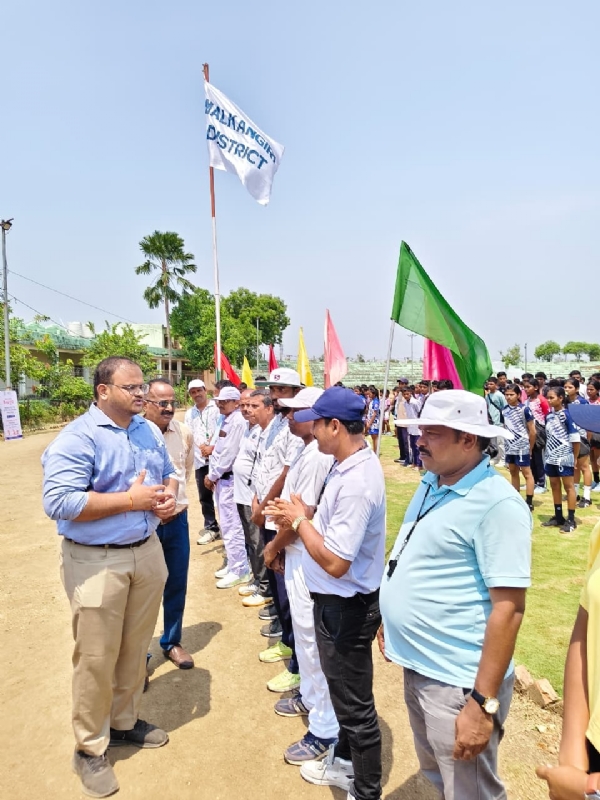 ମାଲକାନଗିରି ଜିଲ୍ଲା ଷ୍ଟାଡିୟମରେ ସିଏମ୍ ଟ୍ରଫିର ମହାକୁମ୍ଭ*