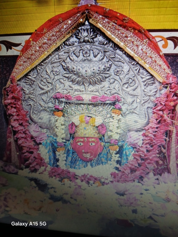 ସମ୍ବଲପୁରରେ ମାଁ ବାଟମଙ୍ଗଳାଙ୍କ ଜଳାଭିଷେକ