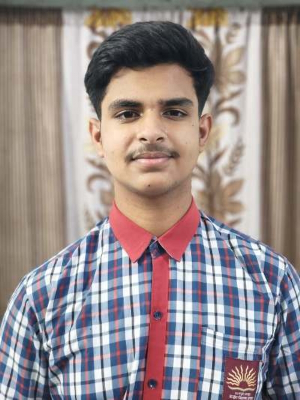 ଶତ ପ୍ରତିଶତ ନମ୍ବର ରଖି ଜିଲ୍ଲା ପାଇଁ ସୁନାମ ଆଣିଲେ କୁମାର ଅଭିନବ ଶୁଭେଛା ଜଣାଇଲେ ଜିଲ୍ଲାପାଳ