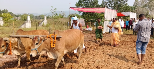 ମାଲକାନଗିରି ଜିଲ୍ଲା ସ୍ତରୀୟ ଅକ୍ଷୟ ତୃତୀୟା ଓ କୃଷକ ଦିବସ ପାଳିତ,ଶୁଭାରମ୍ଭ ହେଲା କୃଷି ଓ ବିଜ୍ଞାନ ରଥ