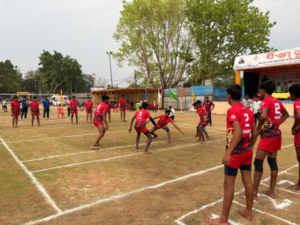 ସିଏମ ଟ୍ରଫି ଉଦ୍ଘାଟିତ* *ଭଲିବଲ୍, କବାଡି ଓ ଖୋ ଖୋ ଖେଳରେ ଛାତ୍ରଛାତ୍ରୀ ଙ୍କ ଚିତ୍ତାକର୍ଷକ ପ୍ରତିଭାର ପ୍ରଦର୍ଶନ*