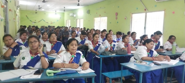 ସ୍କାଉଟ ମାଷ୍ଟର ଓ ଗାଇଡ଼ କ୍ୟାପ୍ଟନ ମାନଙ୍କ ବେସିକ ତାଲିମ ଶିବିର ଉଦଯାପିତ  ଯୁବ ପିଢ଼ି କୁ ସଠିକ ମୂଲ୍ୟବୋଧ ଦେବାରେ ସ୍କାଉଟ ଓ ଗାଇଡ଼ ର ଭୂମିକା ଅପରିହାର୍ଯ୍ୟ