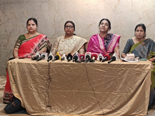 ବିଜେପି ମହିଳା ମୋର୍ଚ୍ଚା ପକ୍ଷରୁ ବିରୋଧିଦଳକୁ ନିନ୍ଦା