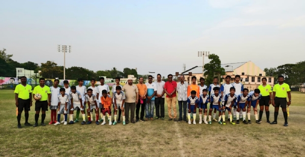 ମୁଖ୍ୟମନ୍ତ୍ରୀ କପ ଫୁଟବଲ ଟୁର୍ନାମେଣ୍ଟ : ଆଜିର ମ୍ୟାଚରେ ହୀରାକୁଦ ଆଥେଲେଟିକ ଏସୋସିଏସନ ଓ ବ୍ଲୁ ଡାଇମଣ୍ଡ  ବିଜୟୀ