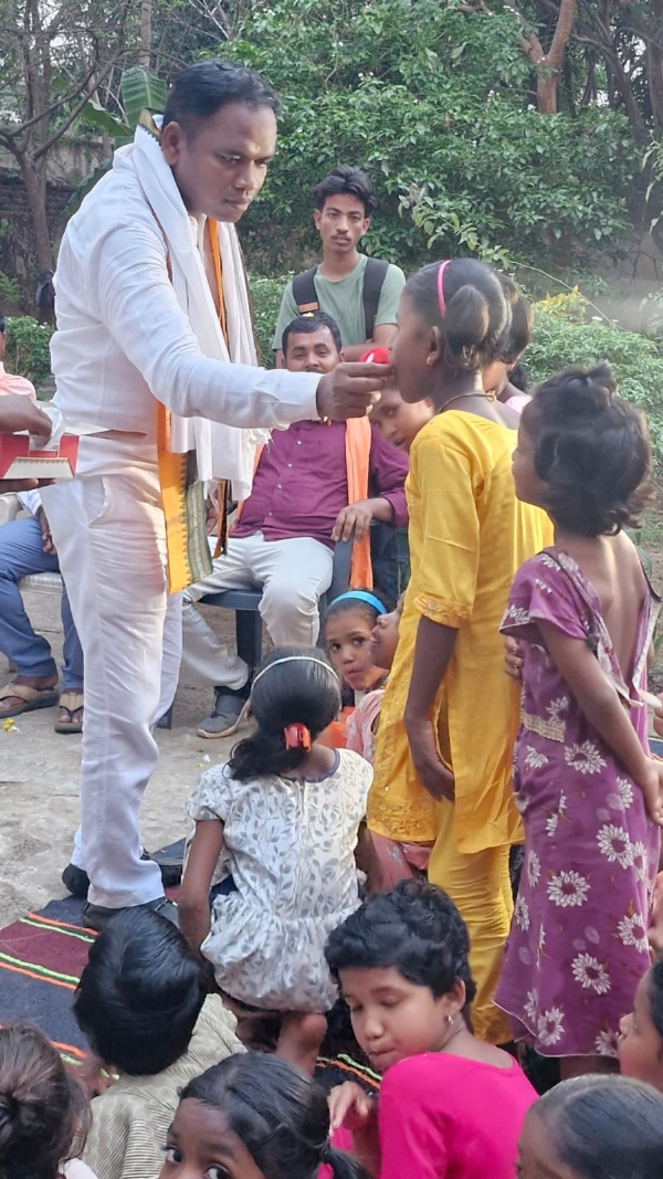 ମାଲକାନଗିରି ବିଧାୟକ ନରସିଂହ ମାଡ଼କାମିଙ୍କ ୪୬ତମ ଜନ୍ମଦିନ  ପାଳନ