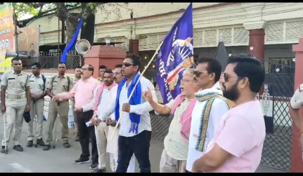 ବଲାଙ୍ଗୀର: ଭାରତ ବନ୍ଦ ସଫଳ ହୋଇଛି।