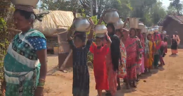 ଗ୍ରୀଷ୍ମ ରେ ଉତ୍କଟ ପାନୀୟ ଜଳ ,ଭରସା ଅପରିଷ୍କାର ନାଳପାଣି