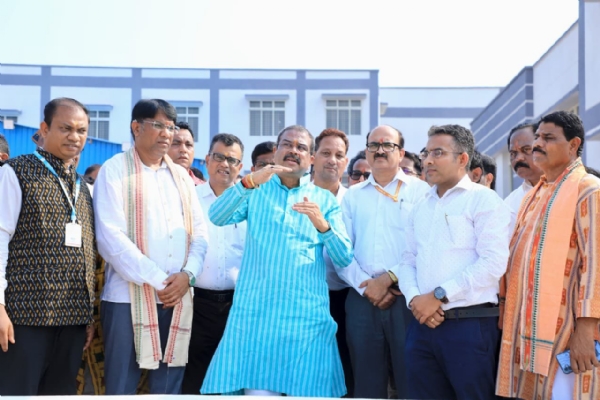 ଦେବଗଡ଼ରେ ୨୮୦ କୋଟି ଟଙ୍କାର ୧୨୪ଟି ପ୍ରକଳ୍ପର ଲୋକାର୍ପଣ ଓ ଶିଳାନ୍ୟାସ