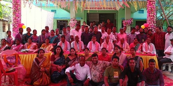 ବଳଦେବ ଉଚ୍ଚ ବିଦ୍ୟାଳୟରେ ଗୁରୁପୂଜନ ଓ ବନ୍ଧୁମିଳନ