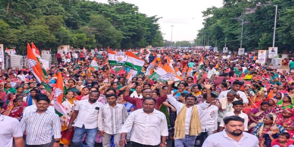 ମହିଳା କଂଗ୍ରେସର ବିଶାଳ ସମାବେଶ ଓ ବିଧାନସଭା ଘେରାଉ