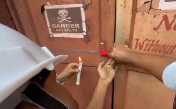 ମାତ୍ରାଧିକ ପ୍ରଦୂଷଣ ପାଇଁ ଶେଷରେ ଶ୍ୟାମ୍ ମେଟାଲିକ୍ସ କାରଖାନାକୁ ପ୍ରଶାସନ କଲା ସିଲ୍