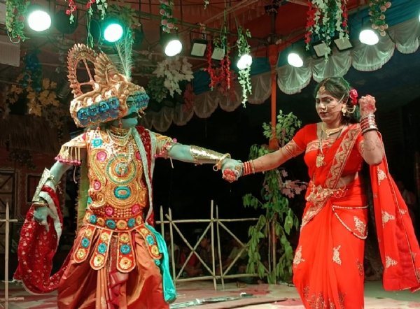 ସୀତାଙ୍କ ହରଣ ଜଟାୟୁ ମରଣ ରାବଣ ଭୂମିକାରେ ପଂଚମ ବର୍ଷ ଅଭିନୟ କଲେ ଡା. ରୁଦ୍ର ପଟେଲ