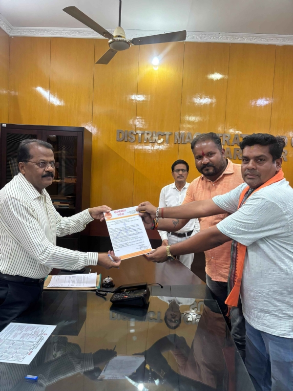 ସୁବର୍ଣ୍ଣପୁର ଜିଲ୍ଲା ଶିବସେନା ଦଳ ପକ୍ଷରୁ ଗୋମାତାଙ୍କୁ ସୁରକ୍ଷା ଦାବୀ କଲେ