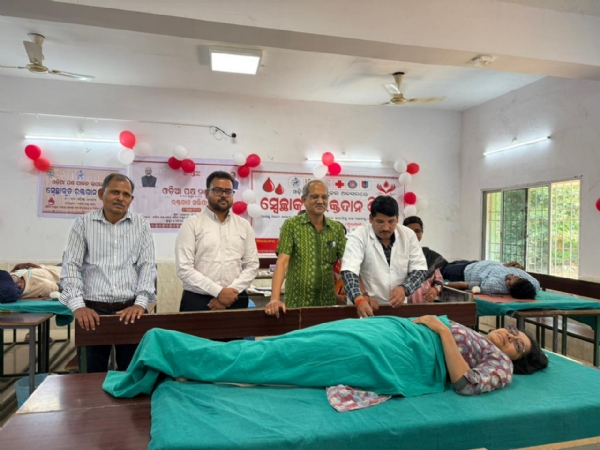 ଓଡିଆ ପକ୍ଷ ପାଳନ ଅବସରରେ ରକ୍ତଦାନ ଶିବିର