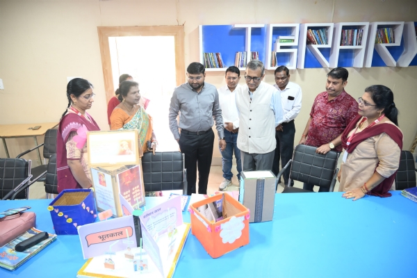 କେନ୍ଦ୍ରୀୟ ପ୍ରଭାରୀଙ୍କ ଜିଲ୍ଲାଗସ୍ତ  ଆକାଂକ୍ଷୀ ଜିଲ୍ଲା ଏବଂ ଆକାଂକ୍ଷୀ ବ୍ଲକର ସମୀକ୍ଷା