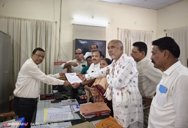 ଦେଓଗାଁ ବ୍ଲକର ସିକୁଆଁ ଠାରେ ପ୍ରସ୍ତାବିତ ବ୍ୟାରେଜର ଶିଘ୍ର ନିର୍ମାଣ ଓ ଜରାସିଂହା ଏବଂ ଦେଓଗାଁ ଠାରେ ନୂତନ ବ୍ୟାରେଜ ର ସ୍ଥାପନ ପାଇଁ ଦେଓଗାଁ କଂଗ୍ରେସ ର ଦାବିପତ୍ର ପ୍ରଦାନ