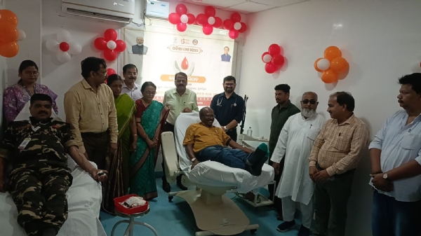 ଓଡ଼ିଆ ପକ୍ଷ ୨୦୨୬ ପାଳନ ଅବସରରେ ଜିଲ୍ଲା ମୁଖ୍ୟ ଚିକିତ୍ସାଳୟ ଠାରେ ରକ୍ତଦାନ ଶିବିର- ଶୁଭ ଉଦଘାଟନ କଲେ  ଜିଲ୍ଲାପାଳ