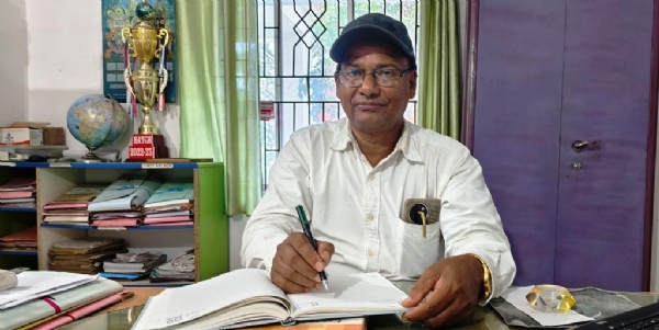 EKADEMIK SCHOOL PRINCIPAL GAURANGA NAYAK
