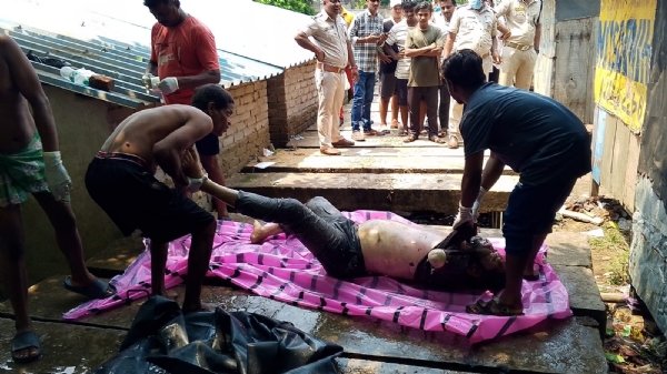 ଡ୍ରେନରେ ଭାସୁଥିଲା ଅଜଣା ଯୁବକର ମୃତ୍ୟୁଦେହ