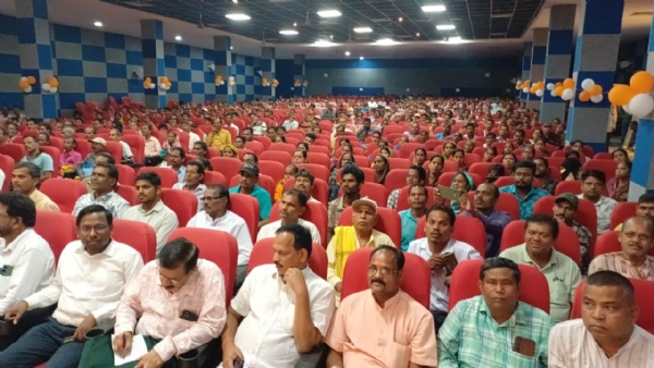Dhenkanal re sramik dibas pa