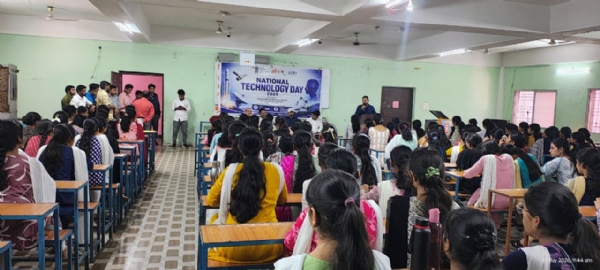 ସମ୍ବଲପୁର  ଏମ୍ସରେ ପ୍ରଯୁକ୍ତିବିଦ୍ୟା ଦିବସ ପାଳିତ