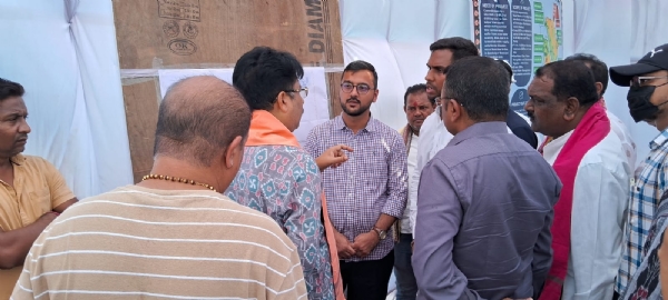 ସମ୍ବଲପୁରରେ ରାଜ୍ୟ ଗୃହନିର୍ମାଣ ଓ ନଗର ଉନ୍ନୟନ, ସରକାରୀ ଉଦ୍ୟୋଗ ମନ୍ତ୍ରୀଙ୍କ ଦ୍ୱାରା ବିଭିନ୍ନ ଉନ୍ନୟନମୂଳକ କାର୍ଯ୍ୟର ସମୀକ୍ଷା ଓ  ସହାୟତା ବଣ୍ଟନ