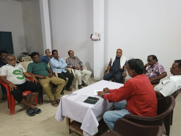 ସେବା କାଗଜ କଳ ପୁର୍ଣ୍ଣ କାର୍ଯ୍ୟକ୍ଷମ କରିବା ସହ ଶ୍ରମିକ ମାନଙ୍କ ସମସ୍ୟା ସମାଧାନ ଦାବିରେ  ୭ଶହ ଦିନରେ ପହଁଚିଲା ଦଣ୍ଡାୟମାନ ଧାରଣା