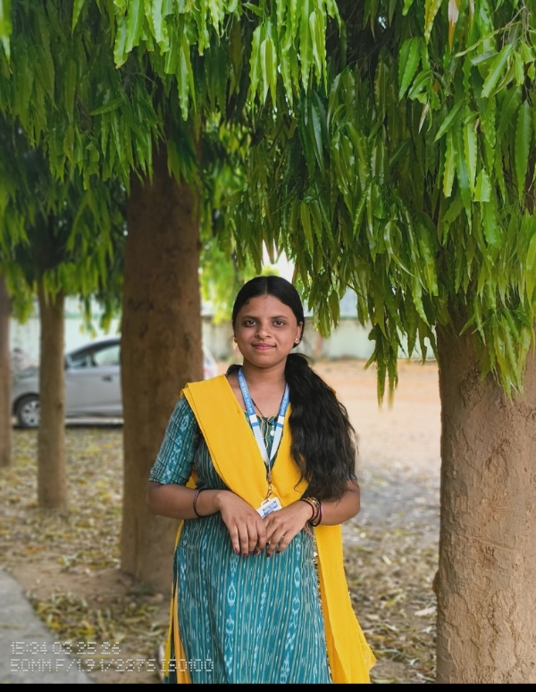 ସମ୍ବଲପୁର ବିଶ୍ଵବିଦ୍ୟାଳୟ  ପରୀକ୍ଷାରେ ନାକଟିଦେଉଳ କଲେଜ ଛାତ୍ରୀଙ୍କ ସଫଳତା