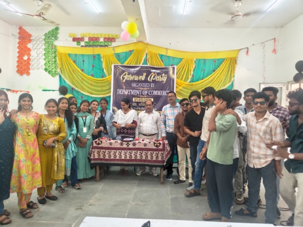 ମାଲକାନଗିରି ମହା ବିଦ୍ୟାଳୟ ର ବାଣିଜ୍ୟ ବିଭାଗ ଶେଷବର୍ଷ ଛାତ୍ର ଛାତ୍ରୀଙ୍କ ବିଦାୟ ସମ୍ବର୍ଦ୍ଧନା